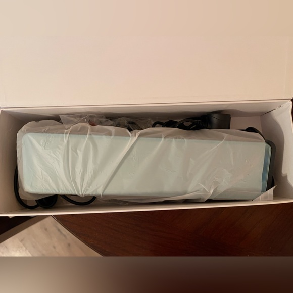 Brand New Open Box Rear View Mirror w/ Camera Data Recorder - Picture 3 of 3